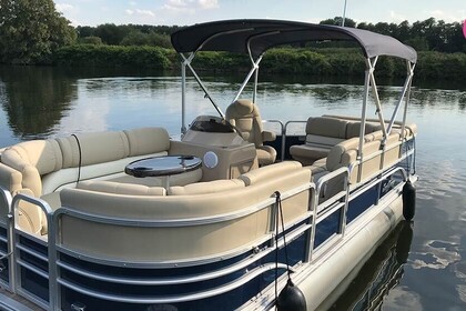 Miete Motorboot Smoker Craft Sunchaser 7520 Cruiser Mülheim an der Ruhr