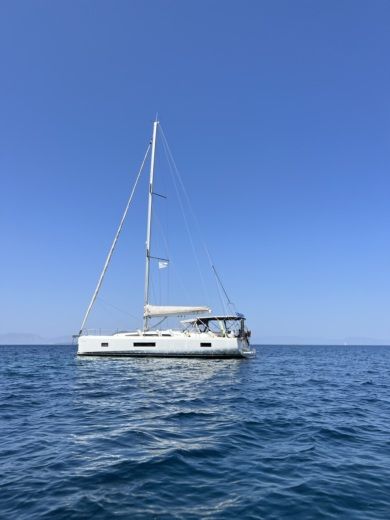 Athen Sailboat Beneteau Oceanis 51.1 alt tag text