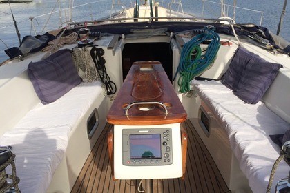 Verhuur Zeilboot BENETEAU OCEANIS 523 AND OCEANIS 54 Ta' Xbiex