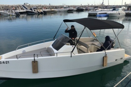Hire Motorboat Nuva M6 Marbella