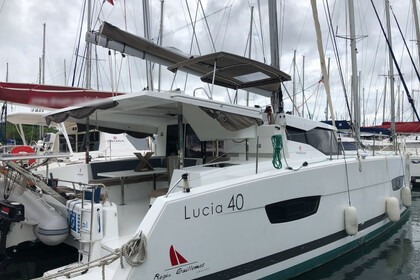 Rental Catamaran FOUNTAINE PAJOT LUCIA 40 Le Marin