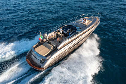 Hire Motor yacht Riva Rivale 52 Sorrento