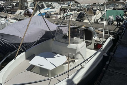 Hire Boat without licence  Jeanneau Cap Camarat 4.7 Cc Mandelieu-La Napoule