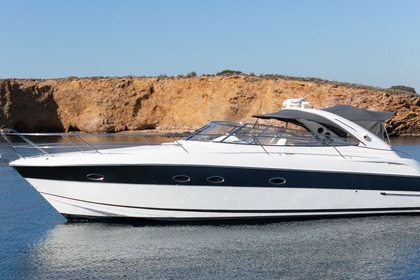 Location Yacht à moteur Bavaria 40 SPORT Parikiá