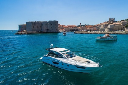 Charter Motorboat Beneteau Gran Turismo 40 Dubrovnik