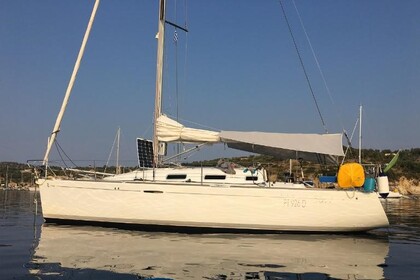 Hire Sailboat Beneteau First 36.7 La Spezia