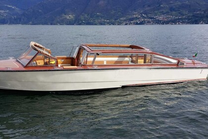 Miete Motorboot VIO CLASSICA LIMOUSINE IN LEGNO IN STILE VENEZIANO Menaggio