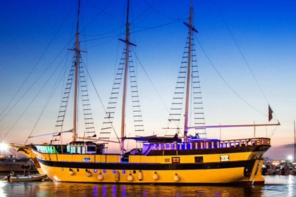 Aluguel Escuna Galeone 97 Nápoles