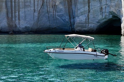 Noleggio Barca a motore Nireus - Milos 2023 Milos