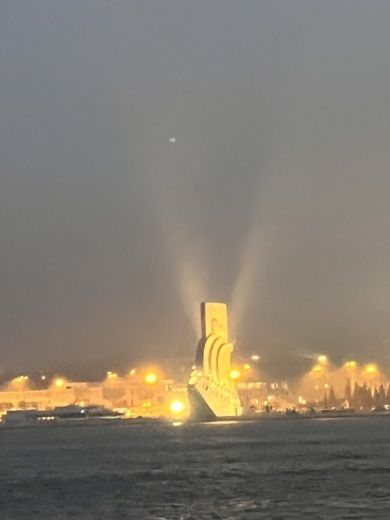 Lisboa Motor Yacht Spertini Alalunga alt tag text