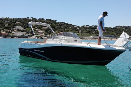Hire Motorboat Jeanneau Cap Camarat 7.5 Wa Les Issambres