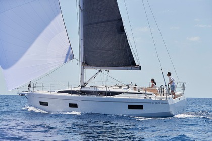 Miete Segelboot Bavaria Yachtbau Bavaria C38 Trogir