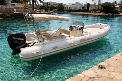 Location Semi-rigide Lomac Nautica 710 In Hyères