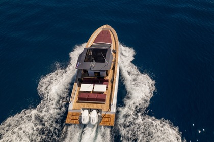 Hire Motorboat Fiart Mare 35 seawalker Makarska Riviera