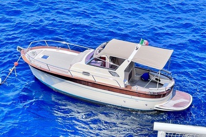 Hire Motorboat Jeranto 7.5 Cabin Sorrento