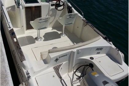 Location Bateau à moteur Jeanneau Cap camarat 6,25 wa Hyères