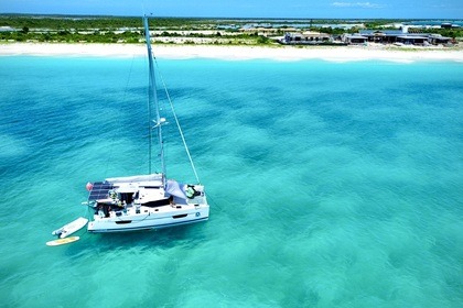 Location Catamaran Fountaine Pajot Lucia 40 Marigot