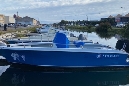 Rental Motorboat sarl Technic Plastic Saintoise 2000 Sète