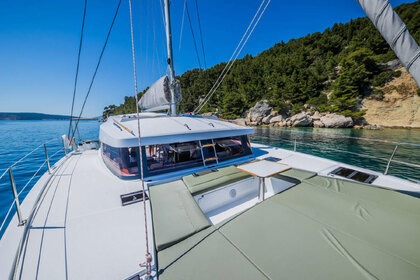 Noleggio Catamarano  Bali Catsmart Luxury Golfo Aranci