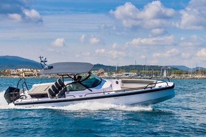 Rental Motorboat Axopar 28 Saint Martin