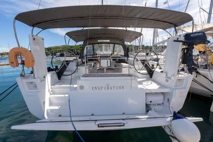 Ενοικίαση Ιστιοπλοϊκό σκάφος Dufour Yachts Dufour 530 Smart Electric - 5 + 1 cab. Saint-Mandrier-sur-Mer