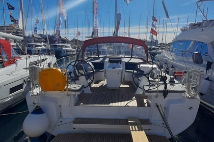 Charter Sailboat  Oceanis 46.1 - owner version Pomer