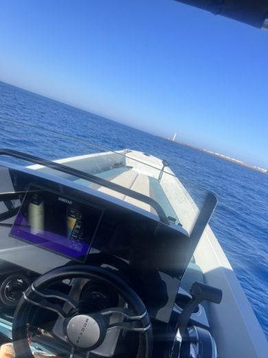 Lanzarote Motorboat SAXDOR SAXDOR 200 PRO SPORT alt tag text