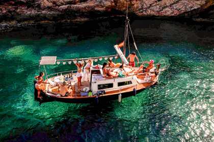 Hire Sailboat Mahoni Llaut Port de Pollença