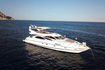 Charter Motorboat Sunseeker 74 Manhattan Sanremo