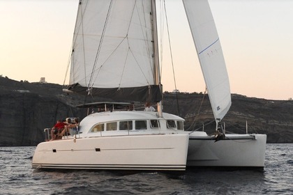 Rental Catamaran LAGOON 380 Santorini