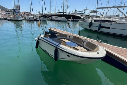 Rental Boat without license  Quicksilver 475 aXess (NUEVO 2023) Sitges