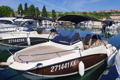 Charter Motorboat Quicksilver Activ 605 Sundeck Empuriabrava