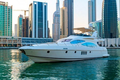 Miete Motoryacht Azimut 70 Dubai