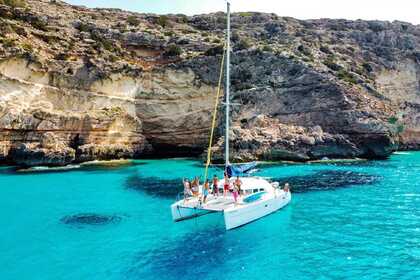 Charter Catamaran Lagoon 380 Ibiza