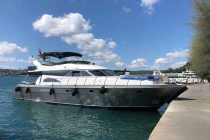 Miete Motoryacht 2015 2015 Istanbul