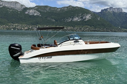 Location Bateau à moteur Marinello Cantiere Nautico Eden 26 Evoluzione Sévrier