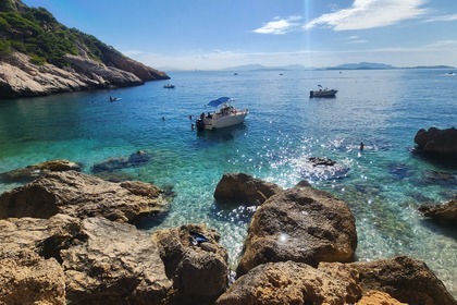 Charter Motorboat Arkos 647 Ensuès-la-Redonne