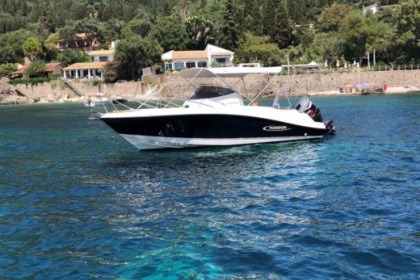 Miete Motorboot Posidon Blue water 6.40.  150hp Paleokastritsa