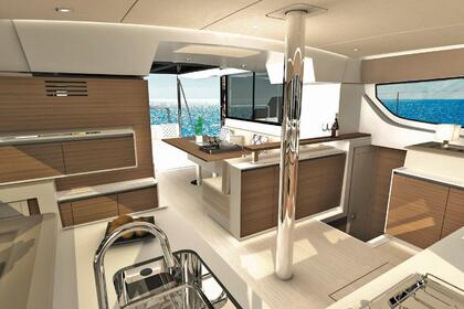 Hire Catamaran BALI CATSPACE 4.0 Saint Vincent