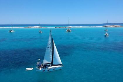 Charter Sailboat Jeanneau SUN ODYSSEY 29.2 Ibiza Magna