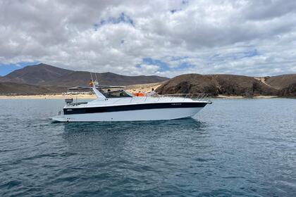 Charter Motorboat Sea Ray Express Cruiser Playa Blanca