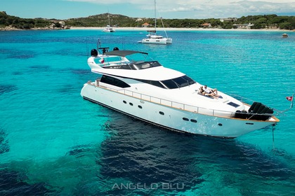 Noleggio Yacht a motore Maiora 20s „Angelo Blu" Cannigione