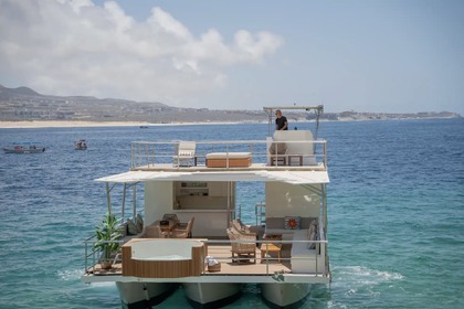 Alquiler Lancha Custom Catamaran 40 Cabo San Lucas