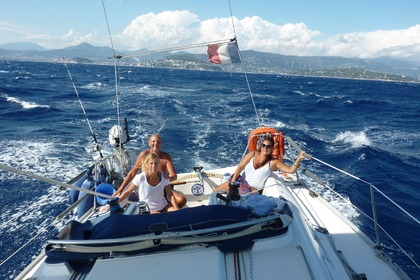 Noleggio Barca a vela KIRIE - FEELING FEELING 32 Antibes