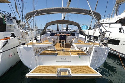 Hire Sailboat  Hanse 418 Novi Vinodolski