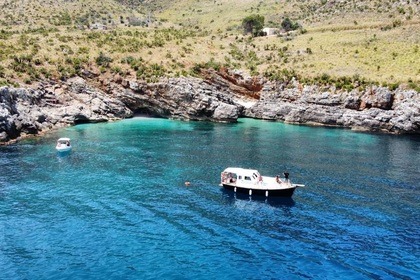 Czarter Łódź motorowa Gozzo di legno Cabinato Castellammare del Golfo
