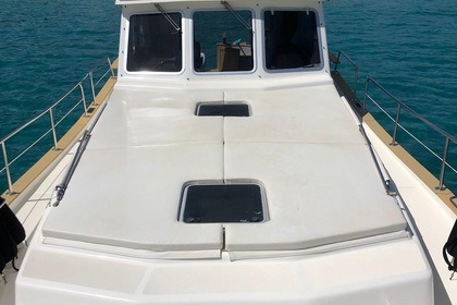 Hire Motorboat Menorquin Menorquín yacht 12 M. Port de Pollença