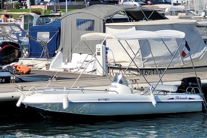Miete Motorboot Rigiflex Cap 400 version luxe Cannes
