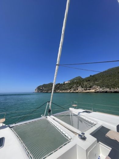 Лиссабон Catamaran LAGOON 450F alt tag text