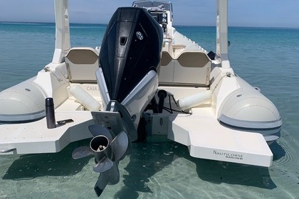 Alquiler Neumática Lomac Nautica 850 In Saint-Florent